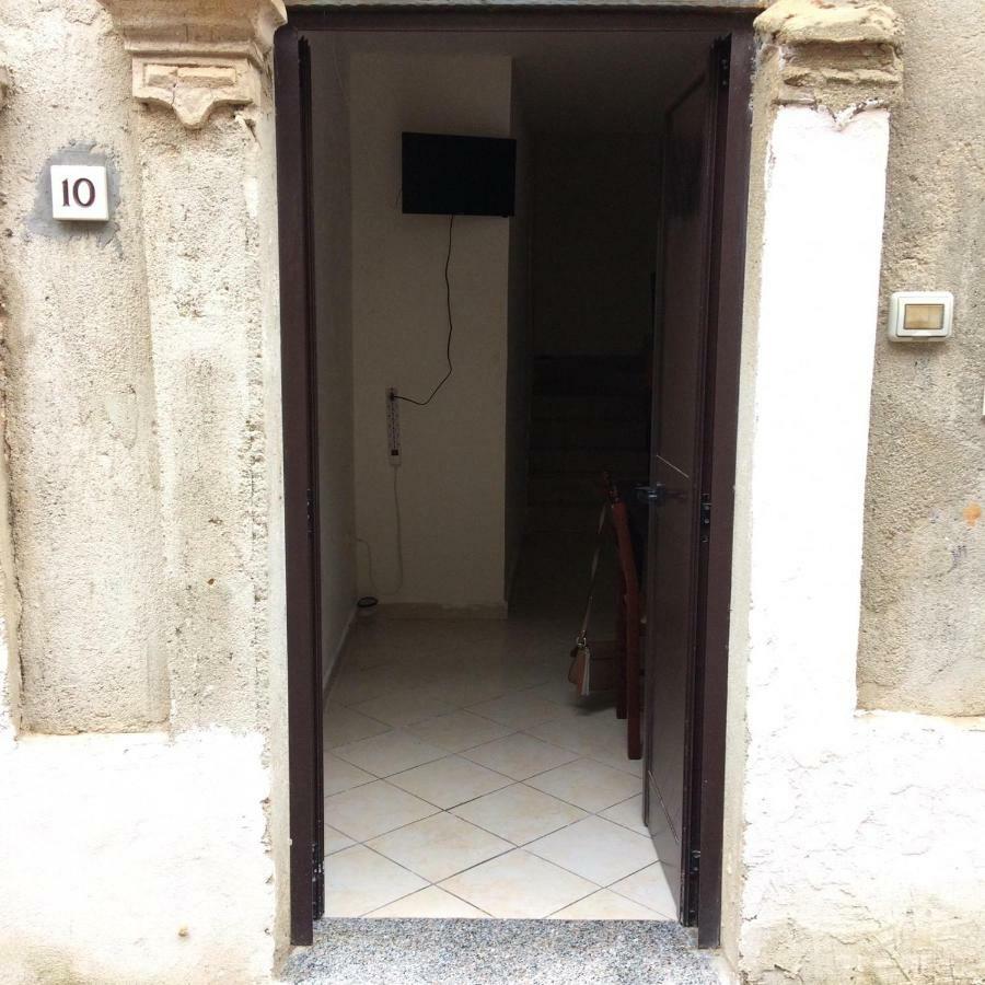 Casa Vacanze Zaccanopoli מראה חיצוני תמונה